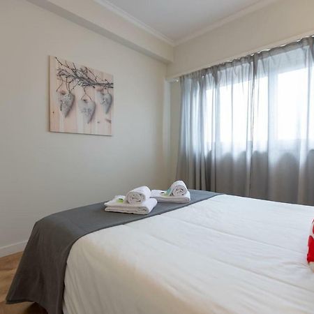 Trindade Sunny Downtown Apartment With Balcony & Ac Порто Екстериор снимка