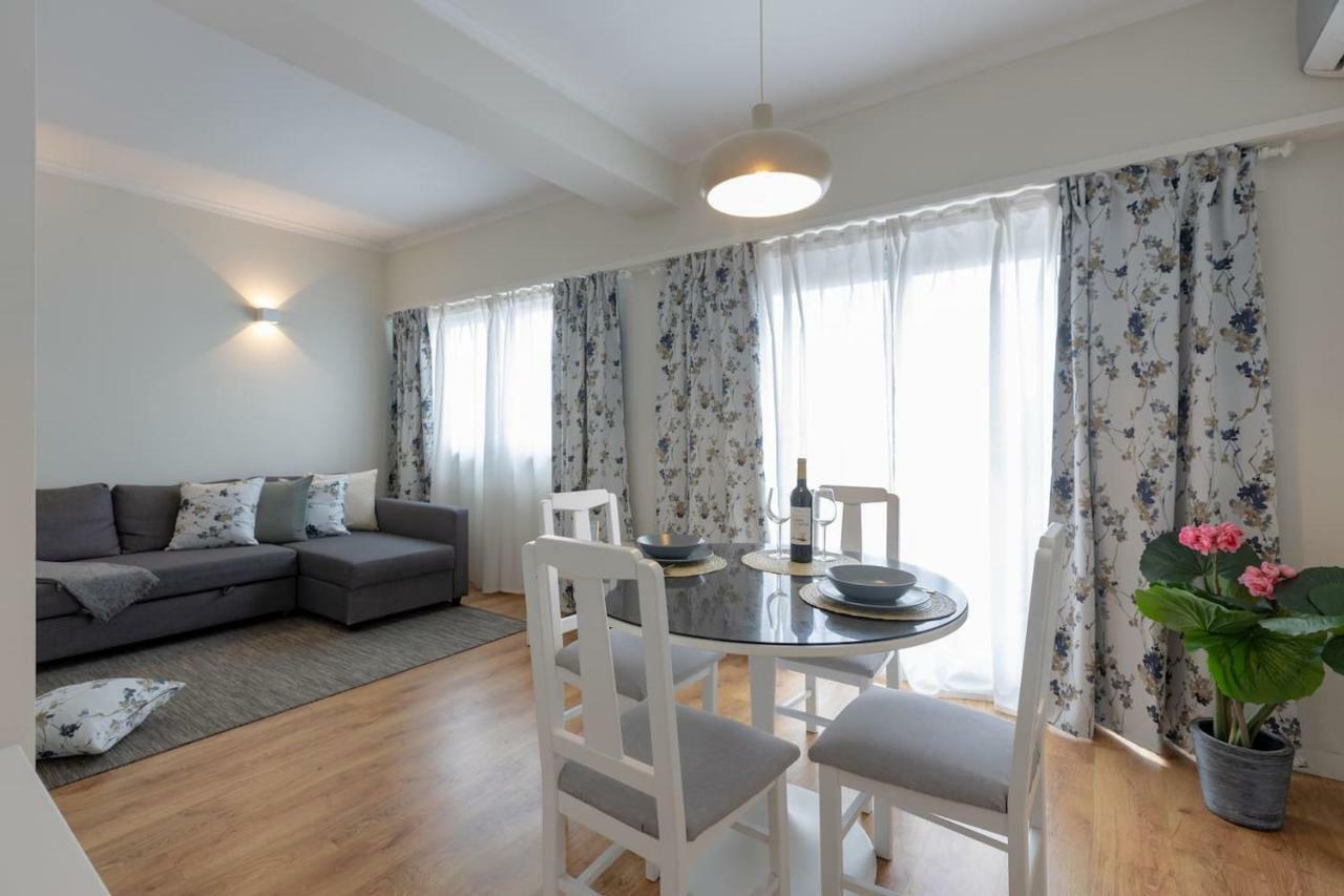 Trindade Sunny Downtown Apartment With Balcony & Ac Порто Екстериор снимка